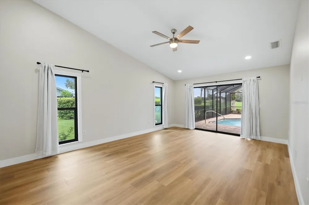 8822 MISTY CREEK DRIVE Sarasota, FL 34241