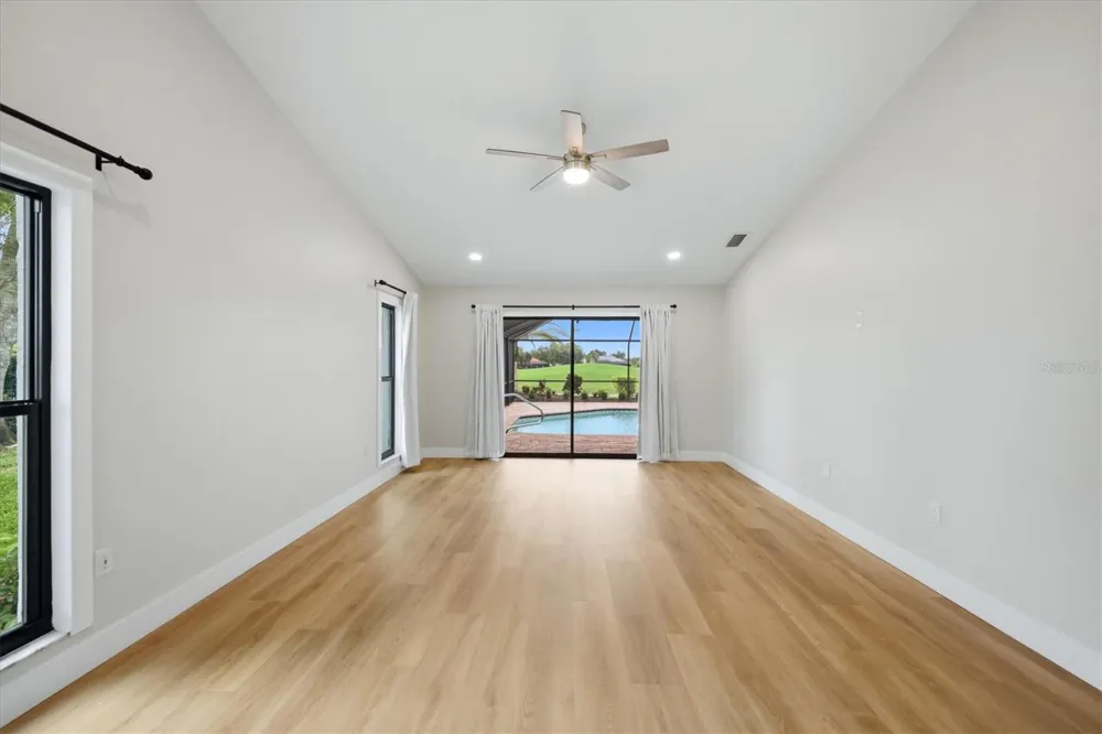 8822 MISTY CREEK DRIVE Sarasota, FL 34241
