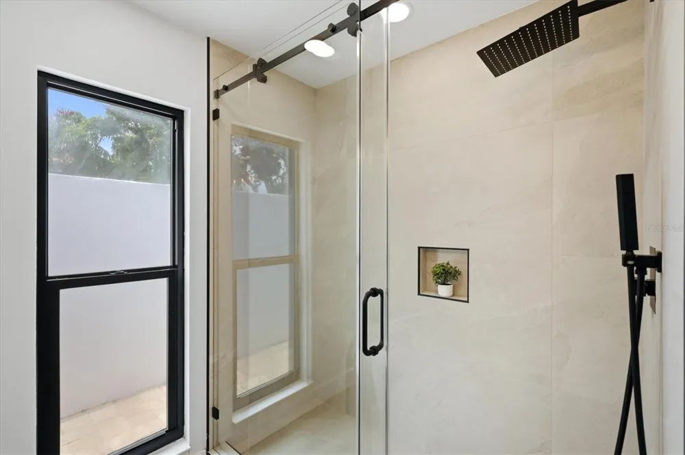 8822 MISTY CREEK DRIVE Sarasota, FL 34241