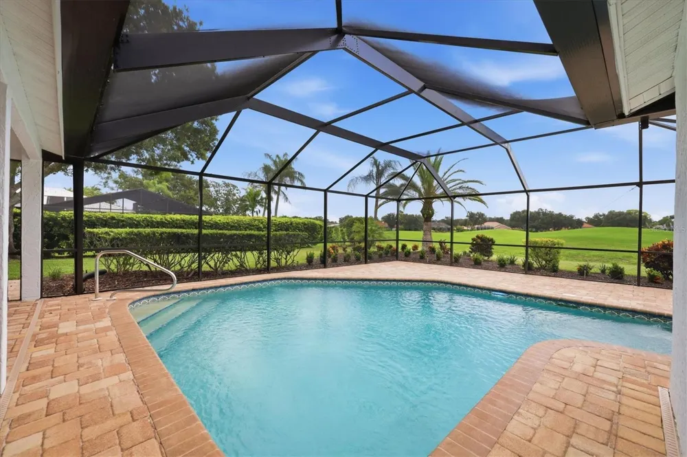 8822 MISTY CREEK DRIVE Sarasota, FL 34241