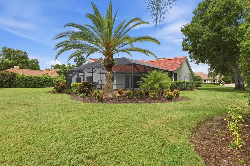 8822 MISTY CREEK DRIVE Sarasota, FL 34241