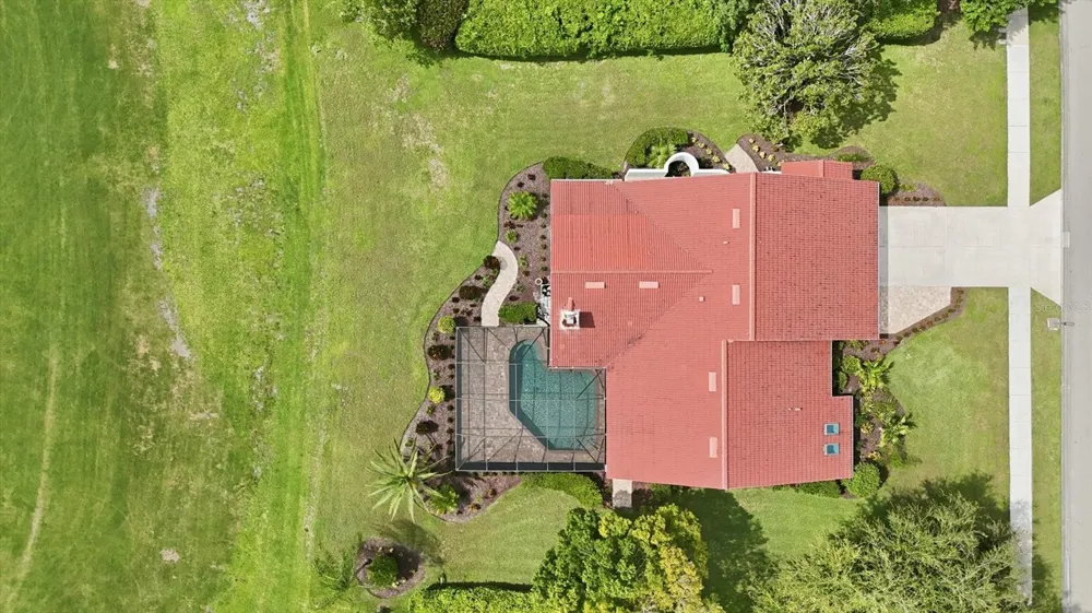 8822 MISTY CREEK DRIVE Sarasota, FL 34241