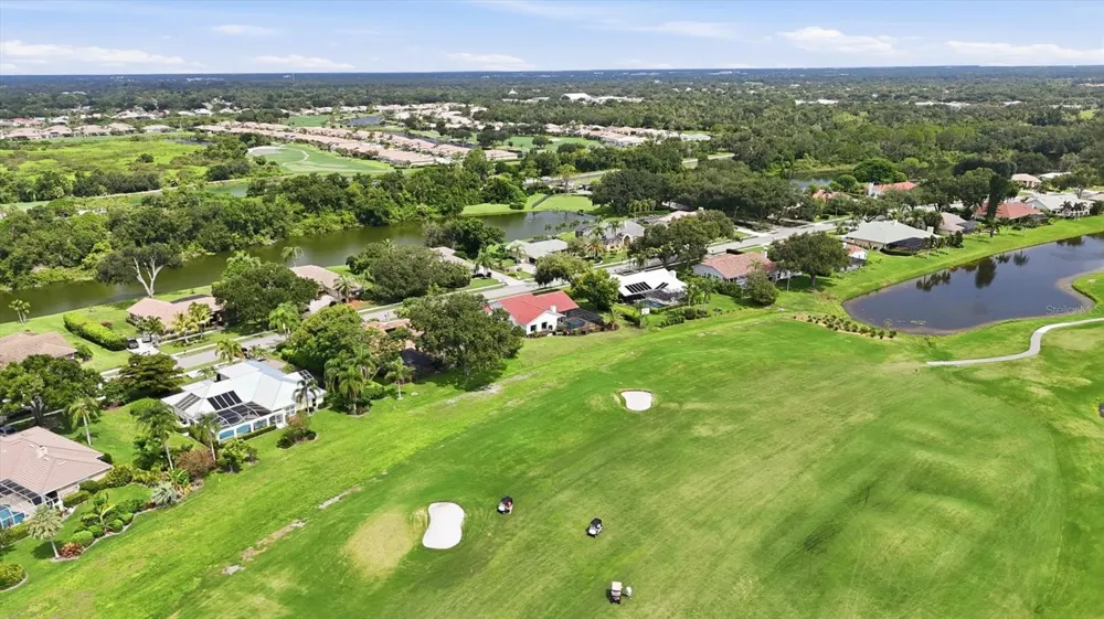 8822 MISTY CREEK DRIVE Sarasota, FL 34241