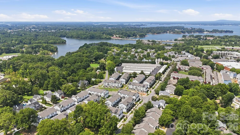 215 Tamala Street Davidson, NC 28036