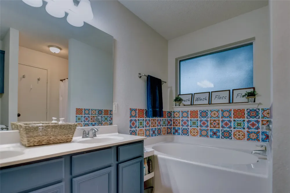 1129 Doreen Street White Settlement, TX 76108