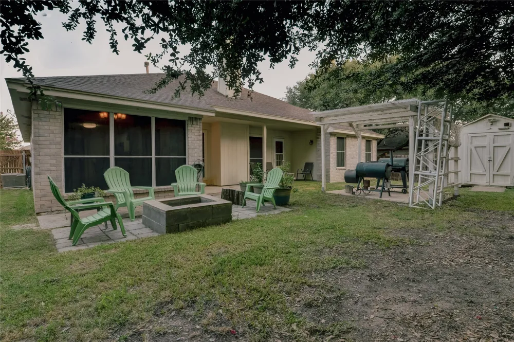 1129 Doreen Street White Settlement, TX 76108