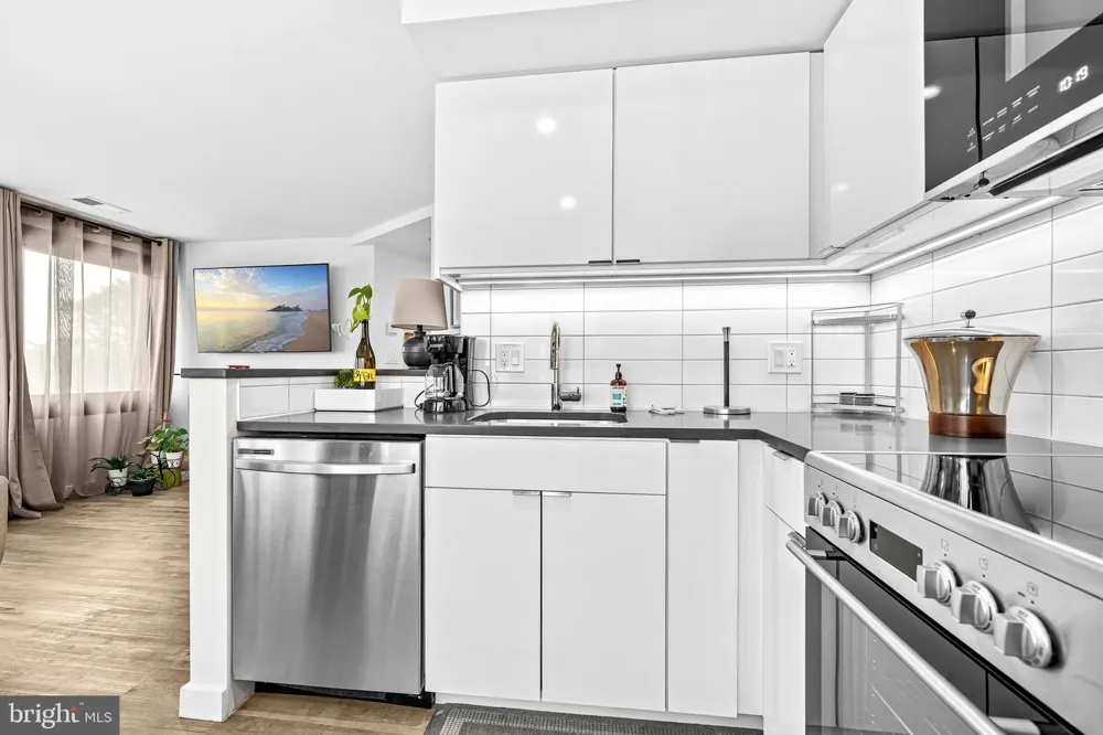 700 ROEDER ROAD #403 Silver Spring, MD 20910