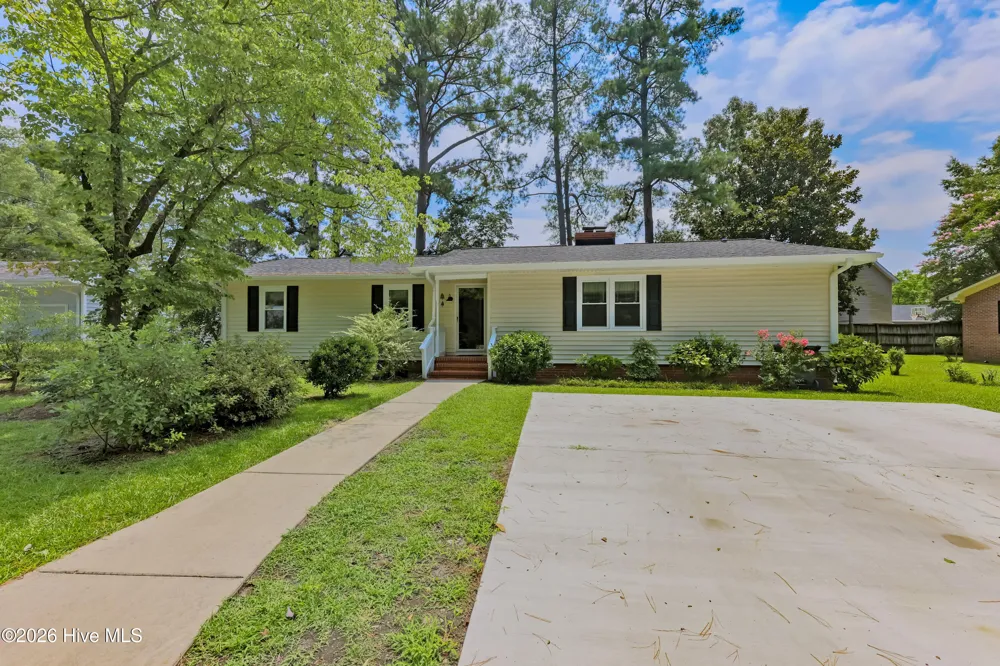 614 Forest Lane Wallace, NC 28466