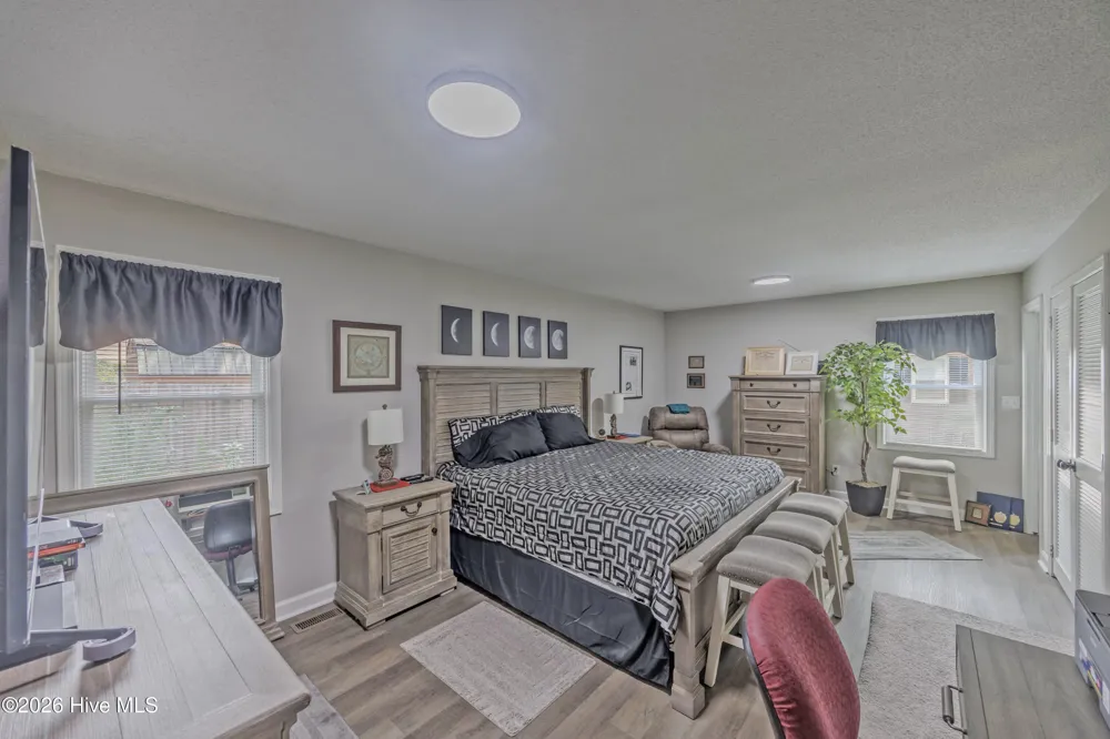 614 Forest Lane Wallace, NC 28466