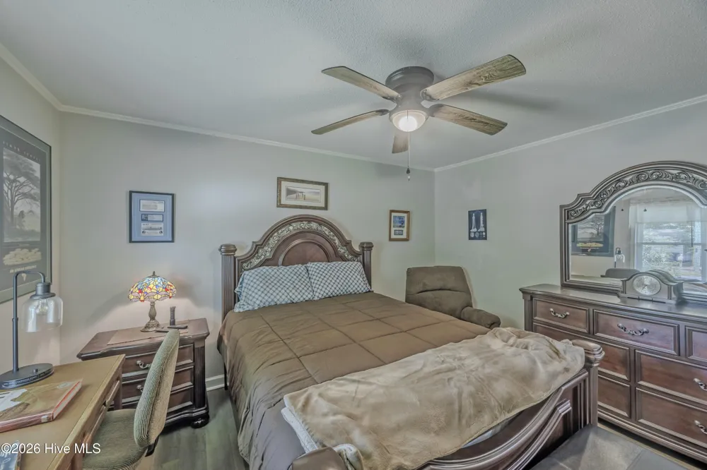 614 Forest Lane Wallace, NC 28466