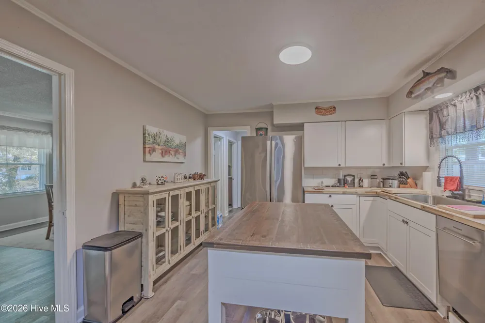 614 Forest Lane Wallace, NC 28466