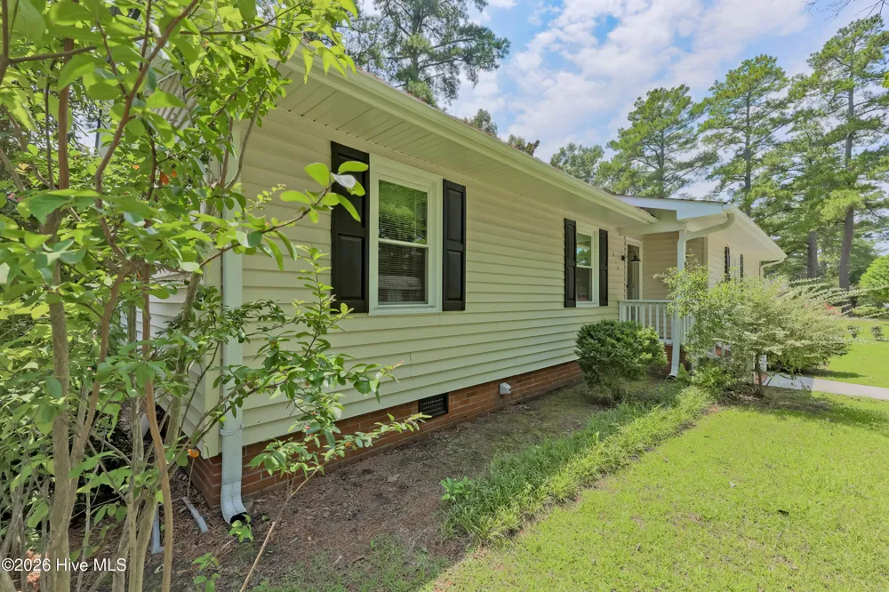 614 Forest Lane Wallace, NC 28466