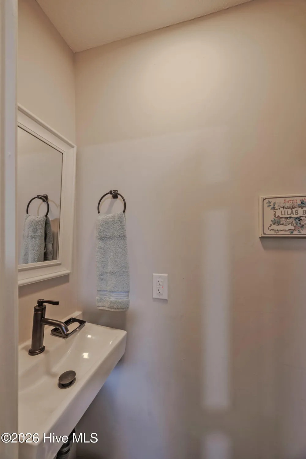 614 Forest Lane Wallace, NC 28466