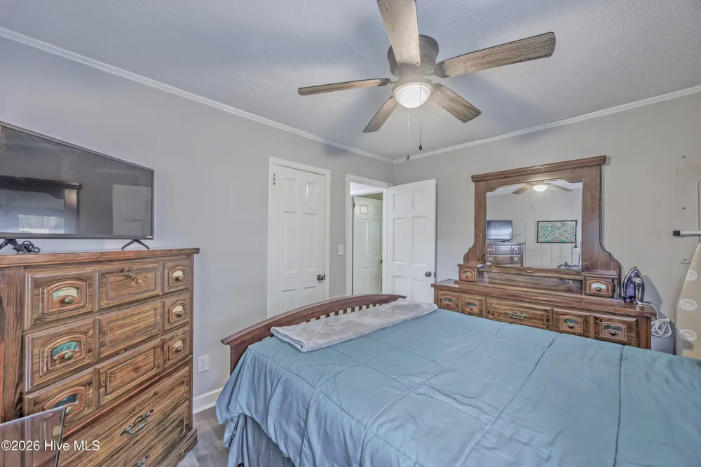 614 Forest Lane Wallace, NC 28466
