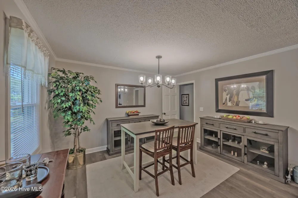 614 Forest Lane Wallace, NC 28466
