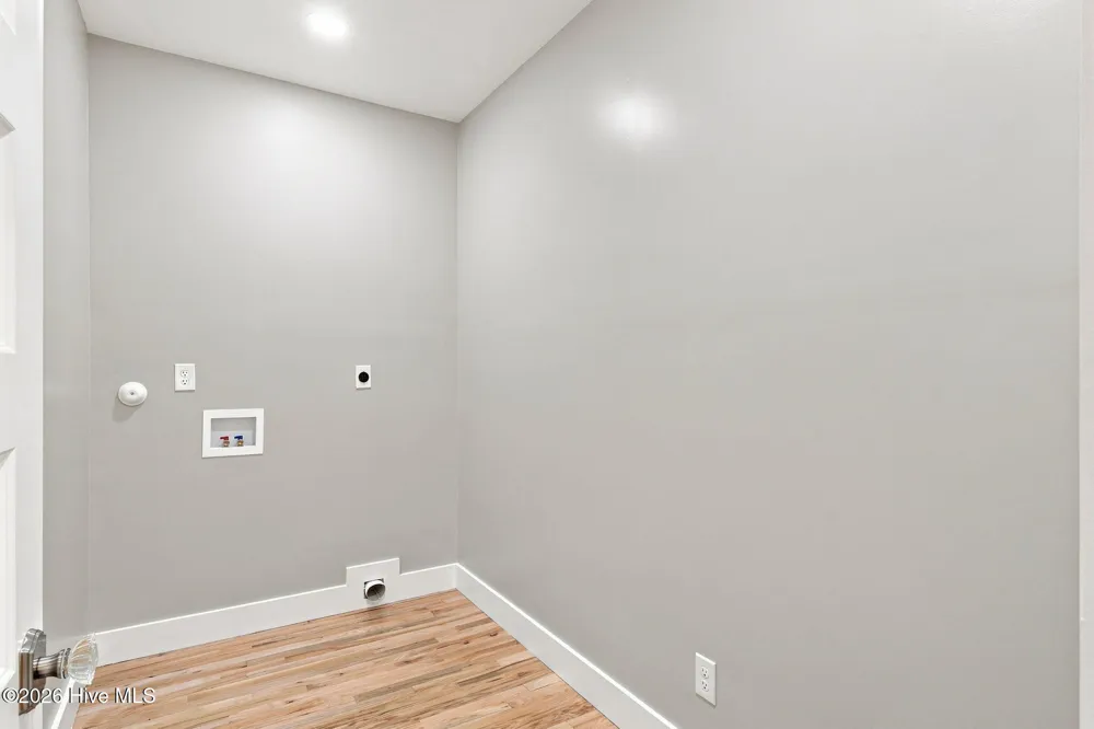 512 Queen Street Wilmington, NC 28401