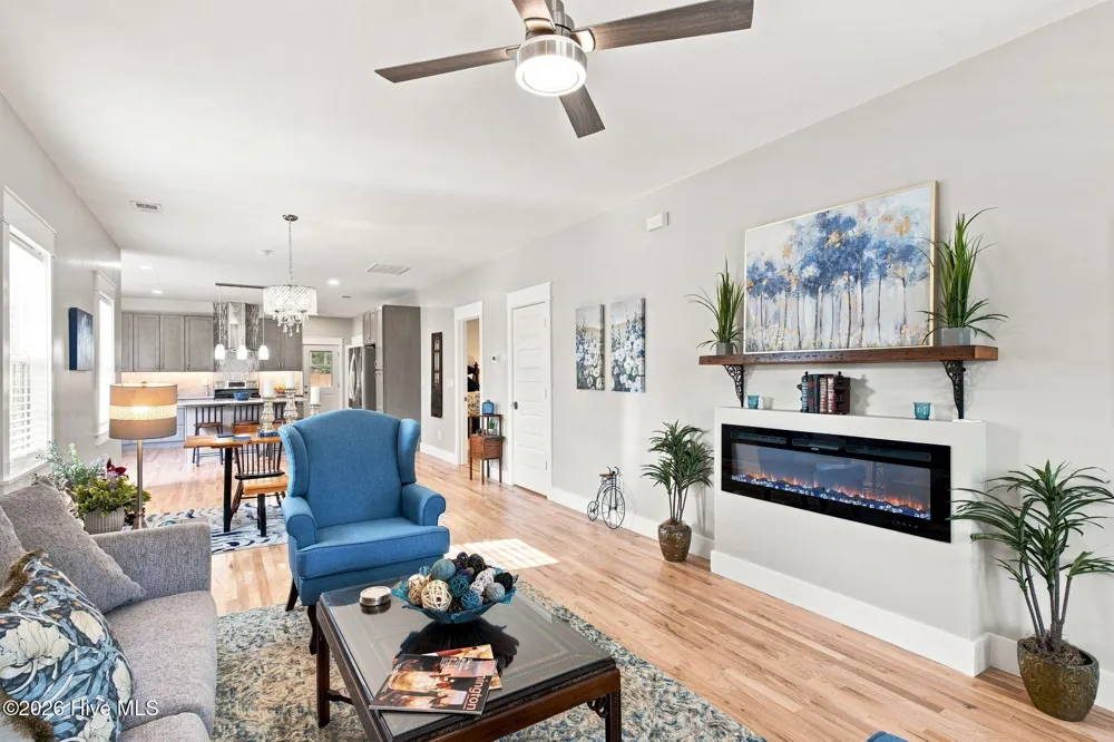 512 Queen Street Wilmington, NC 28401