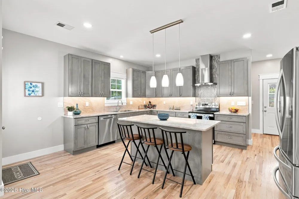 512 Queen Street Wilmington, NC 28401
