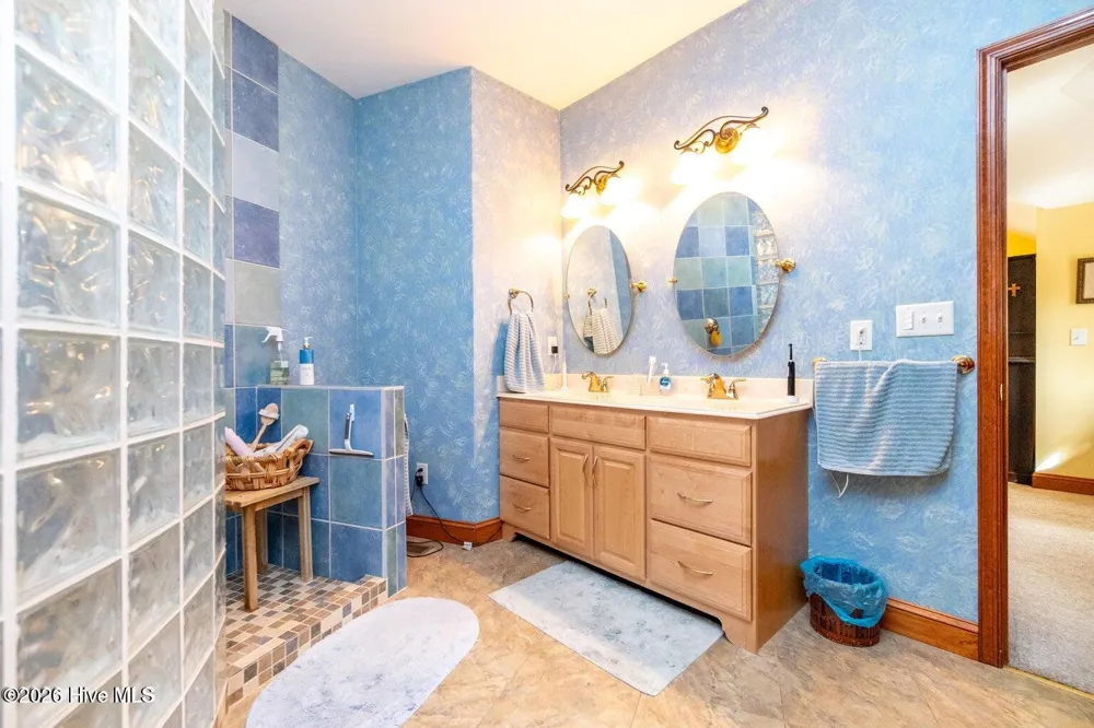 207 Megan Loop S Hertford, NC 27944