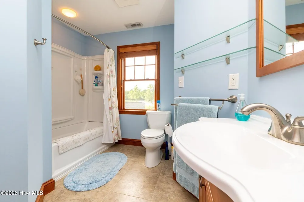 207 Megan Loop S Hertford, NC 27944