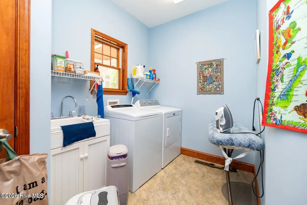 207 Megan Loop S Hertford, NC 27944