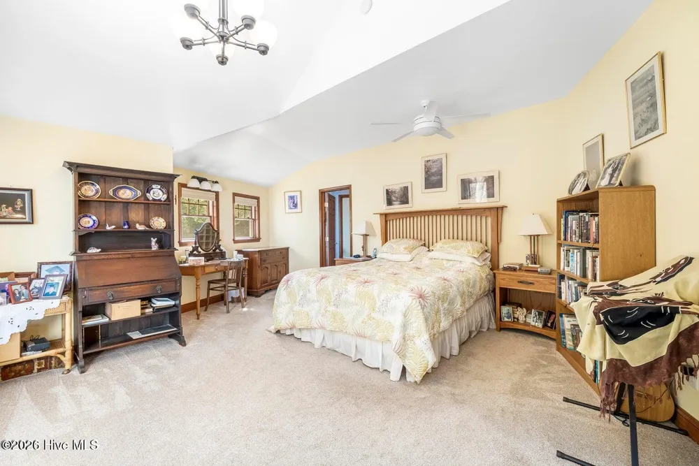 207 Megan Loop S Hertford, NC 27944
