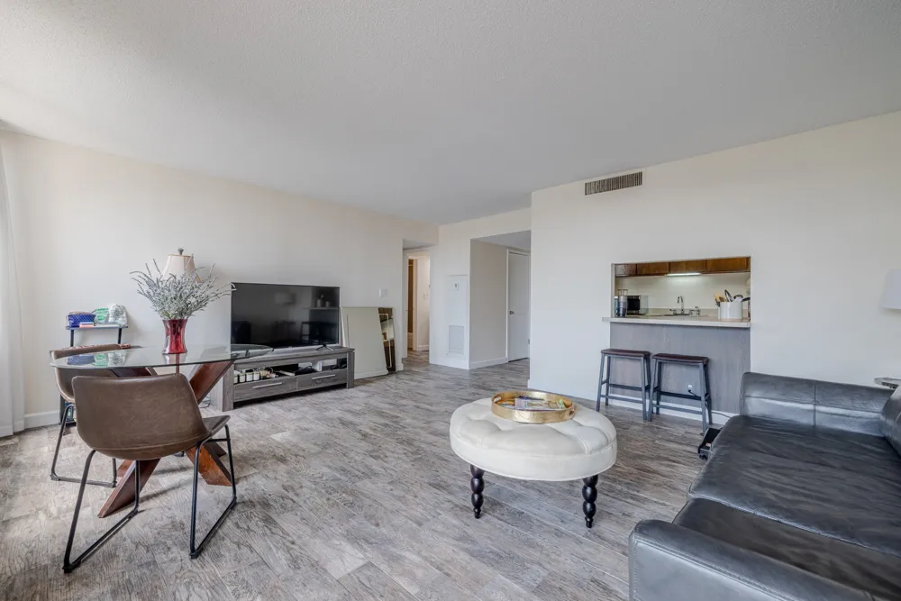 410 W 7th Street #229 Tulsa, OK 74119
