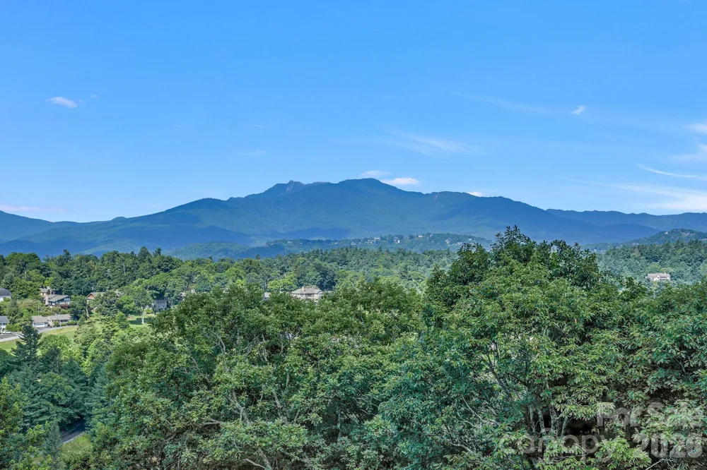 777 Green Hill Road Blowing Rock, NC 28605