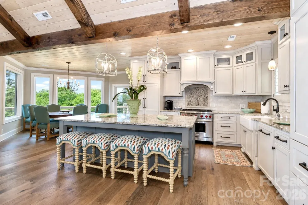 777 Green Hill Road Blowing Rock, NC 28605