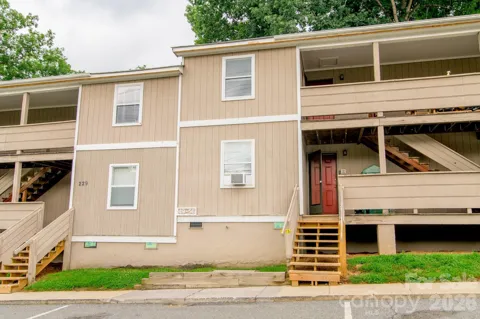 229 E King Street #55