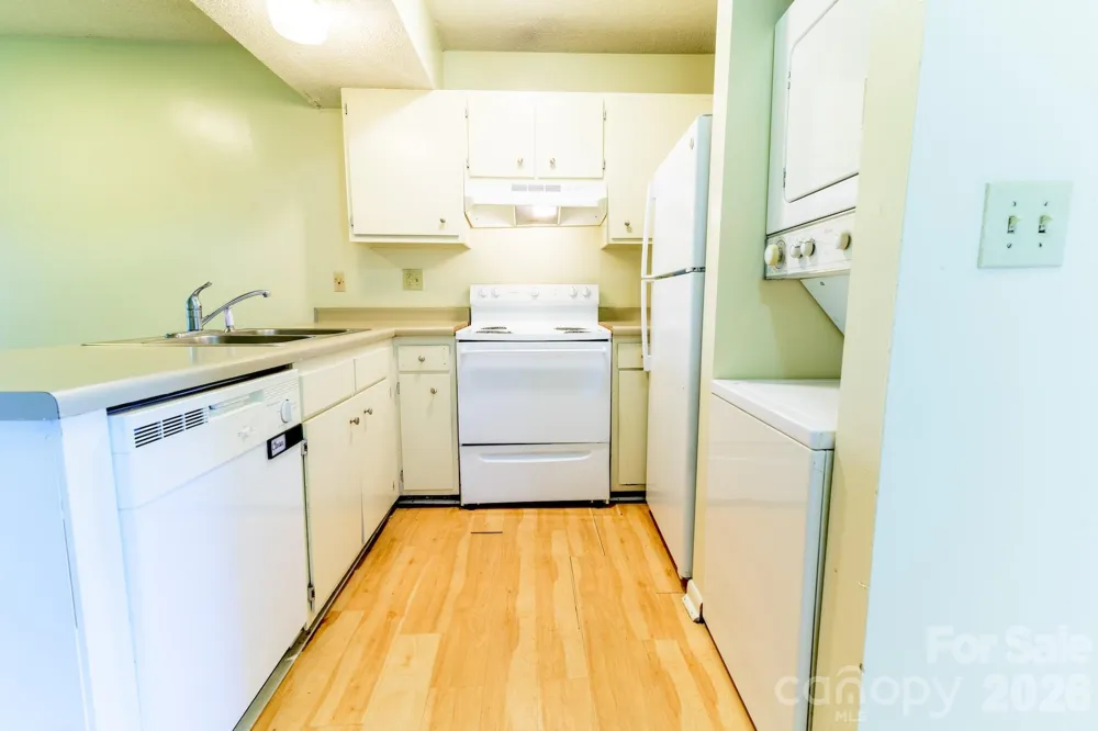 229 E King Street #55 Boone, NC 28607