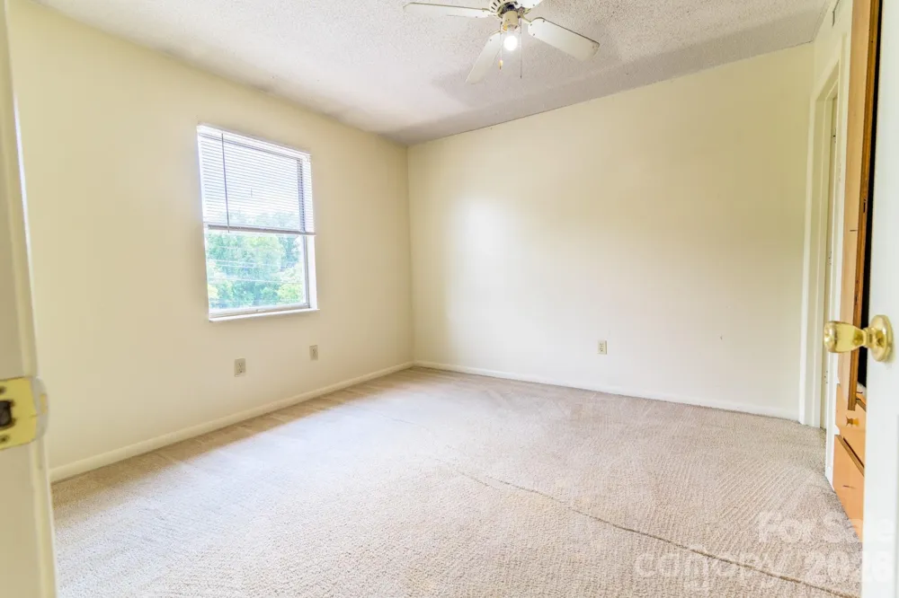 229 E King Street #55 Boone, NC 28607