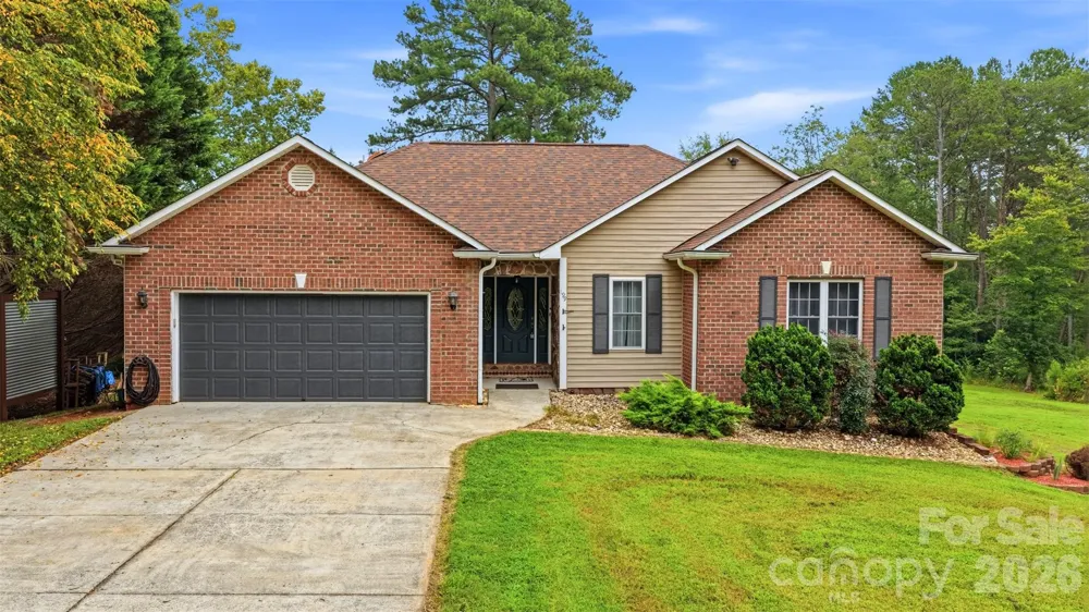 199 Bethlehem Manufacturing Lane Hickory, NC 28601