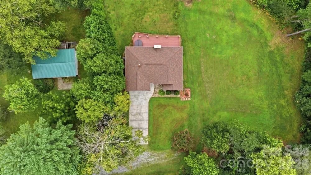 199 Bethlehem Manufacturing Lane Hickory, NC 28601