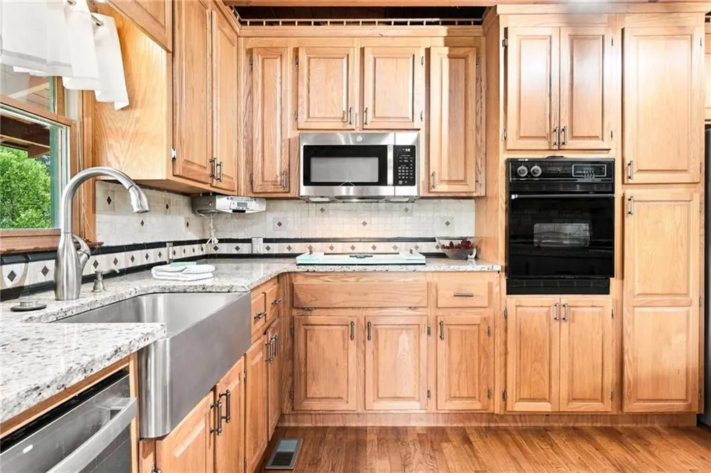 1225 Henry Turner Trail Ball Ground, GA 30107