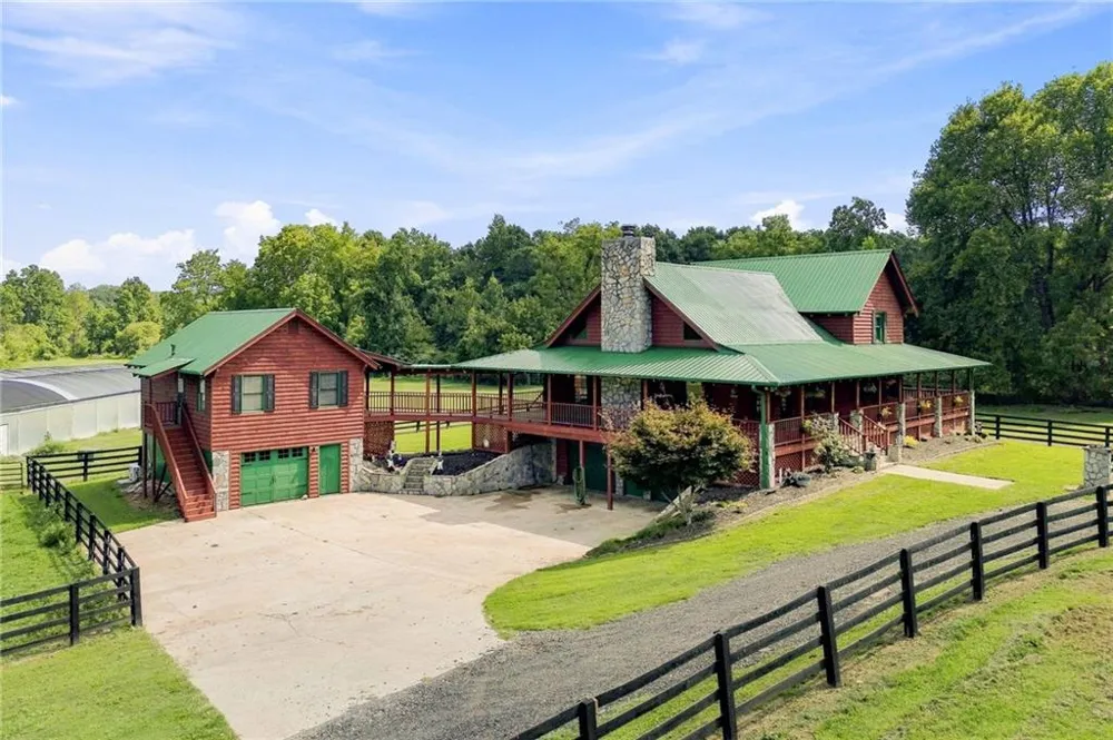 1225 Henry Turner Trail Ball Ground, GA 30107