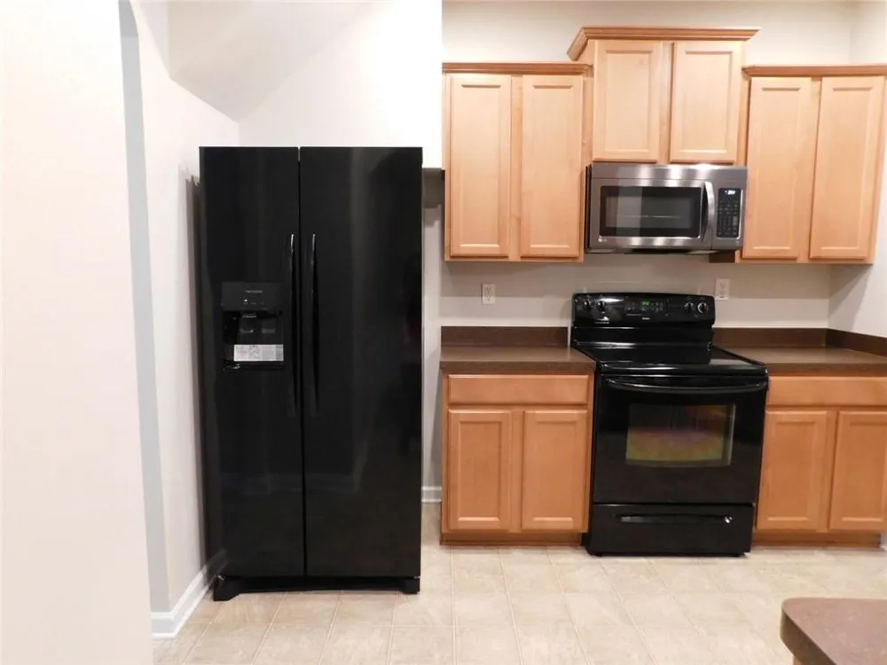 524 Ridge View Crossing Woodstock, GA 30188
