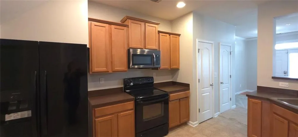 524 Ridge View Crossing Woodstock, GA 30188