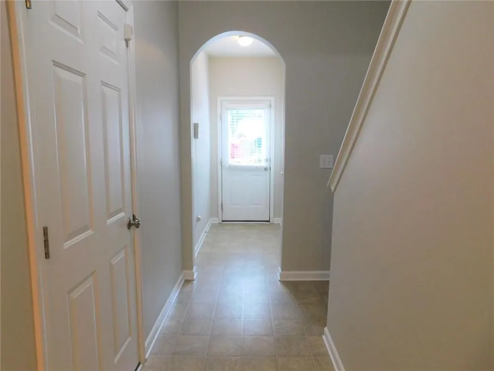 524 Ridge View Crossing Woodstock, GA 30188