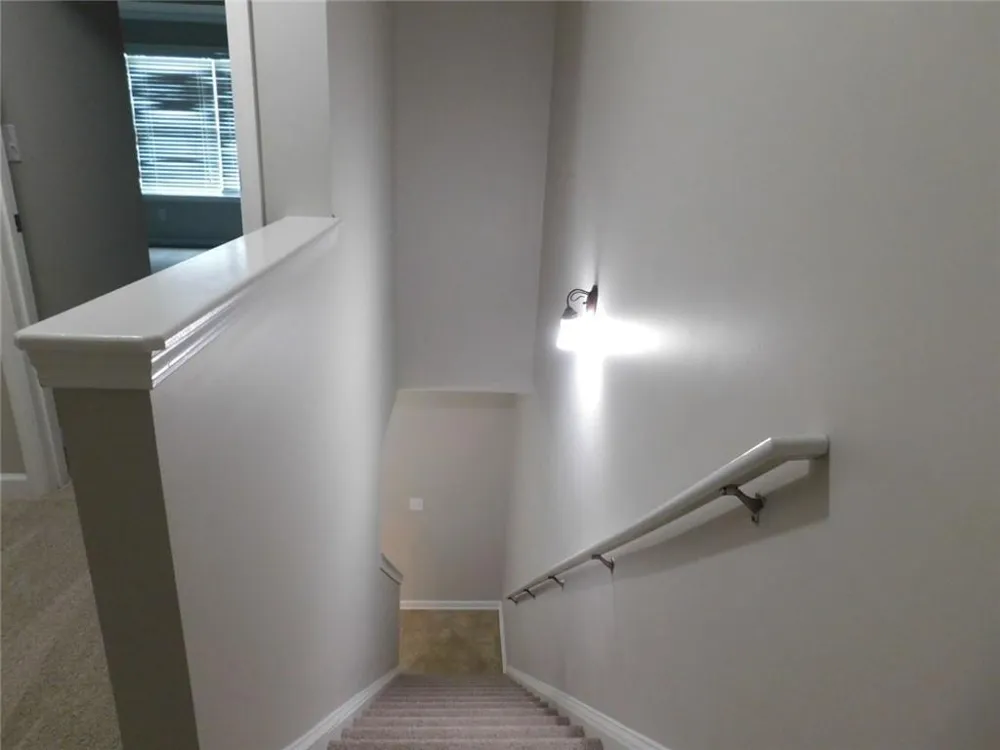 524 Ridge View Crossing Woodstock, GA 30188