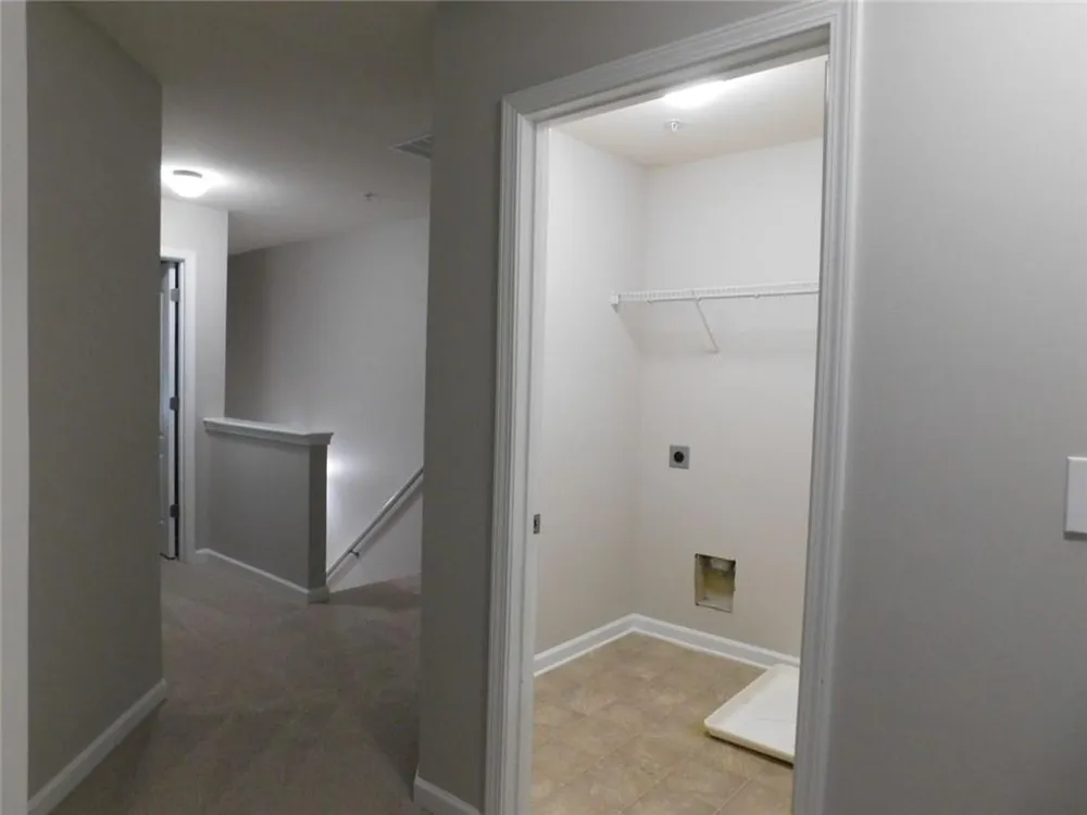524 Ridge View Crossing Woodstock, GA 30188