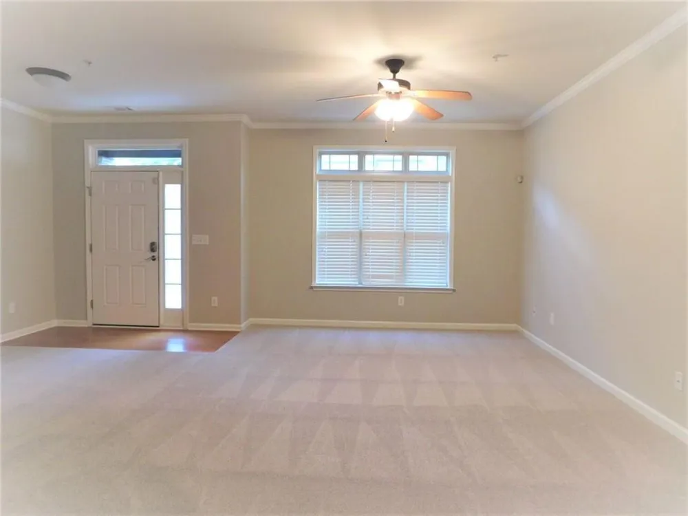 524 Ridge View Crossing Woodstock, GA 30188