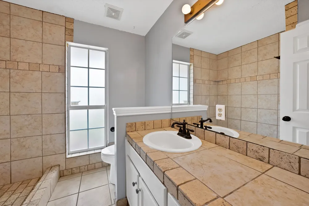 105 Arthur Drive Kennedale, TX 76060
