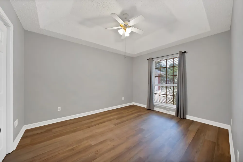 105 Arthur Drive Kennedale, TX 76060