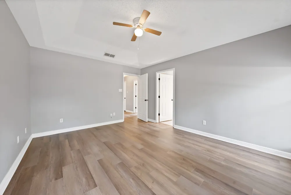 105 Arthur Drive Kennedale, TX 76060
