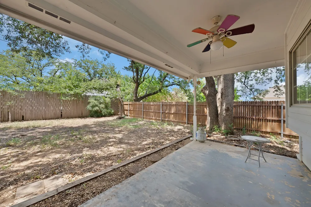 105 Arthur Drive Kennedale, TX 76060