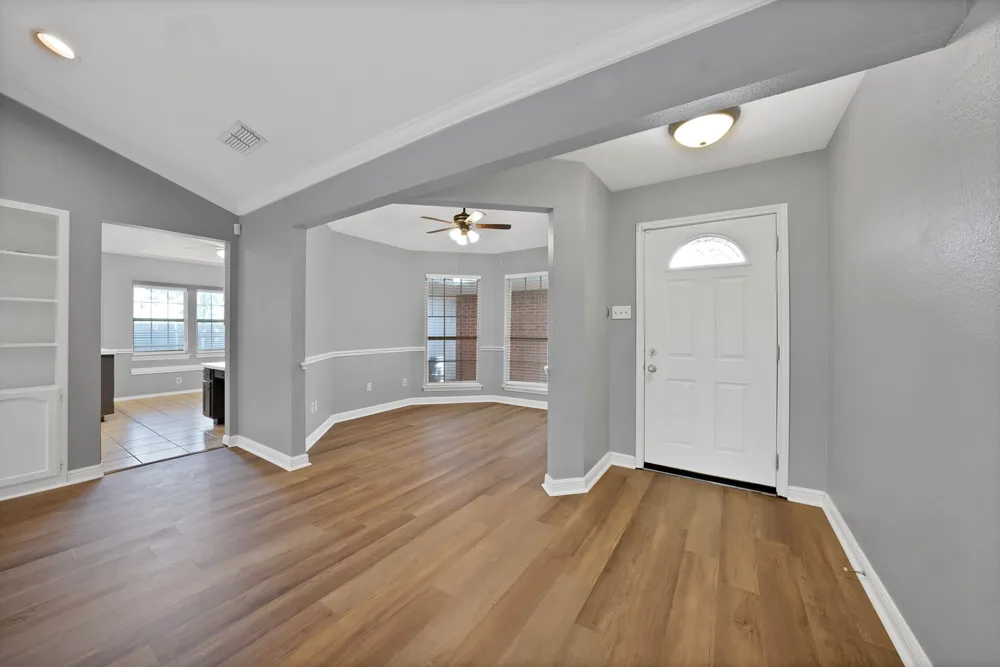 105 Arthur Drive Kennedale, TX 76060