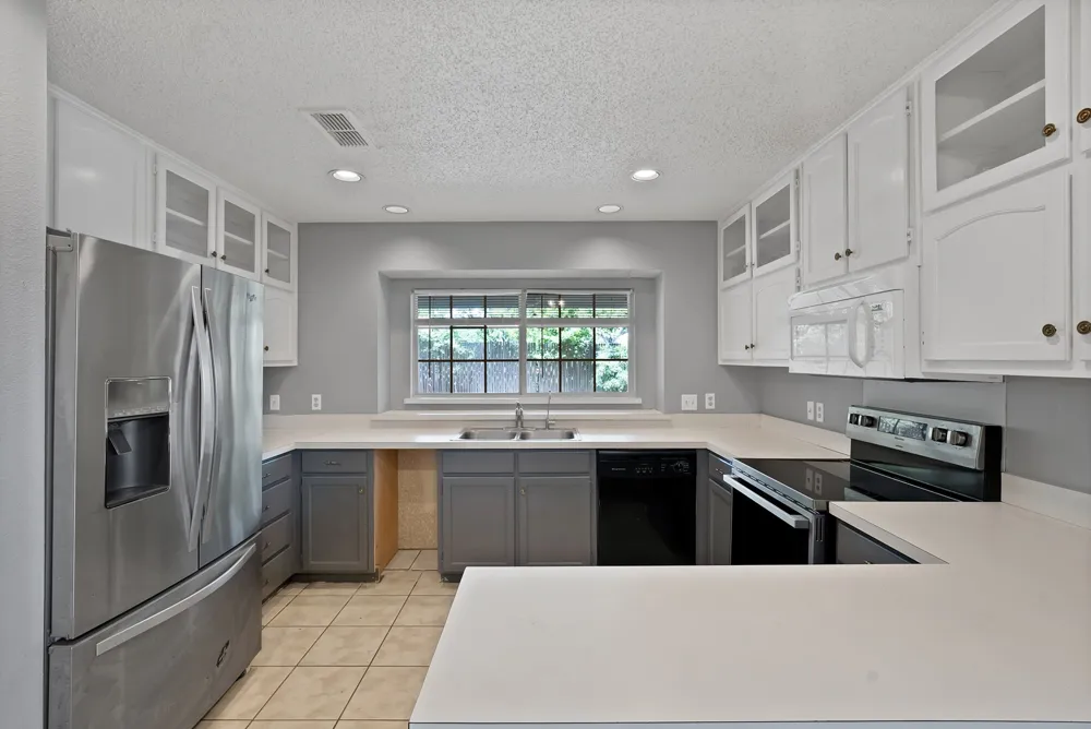 105 Arthur Drive Kennedale, TX 76060