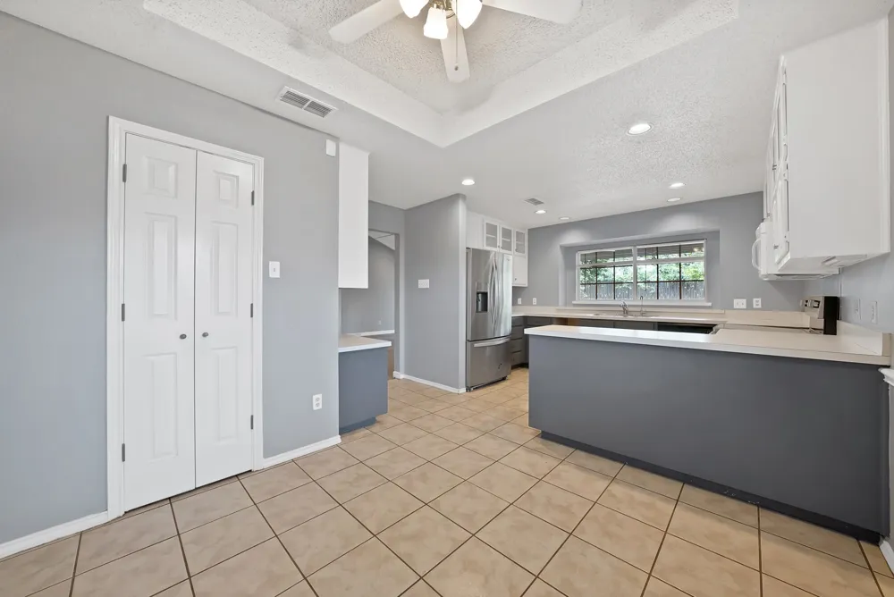 105 Arthur Drive Kennedale, TX 76060