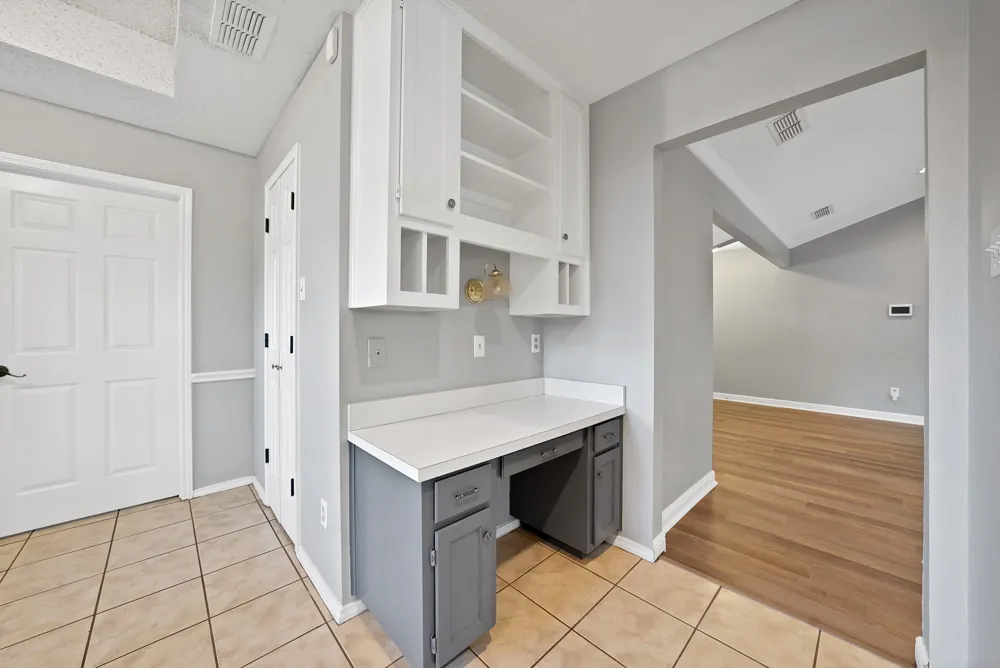 105 Arthur Drive Kennedale, TX 76060